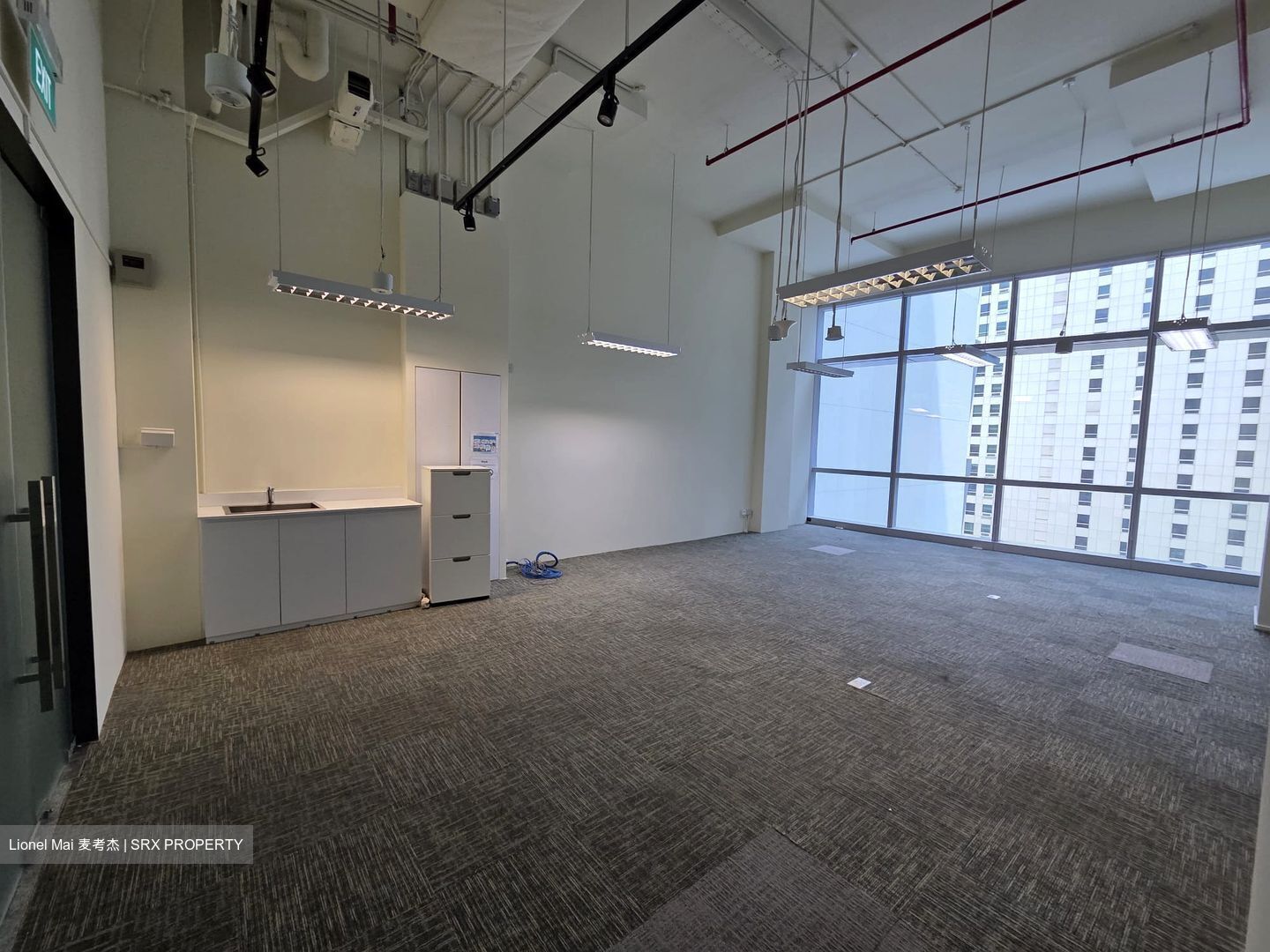 Sbf Center (D1), Office #611412821